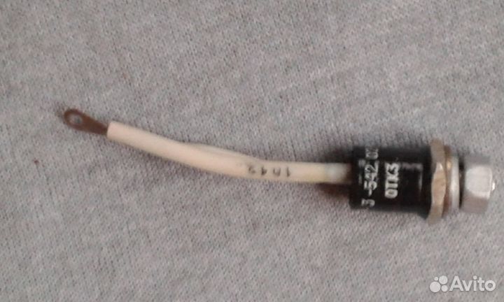 Тиристор Т2-12-3-542