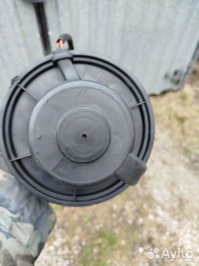 Моторчик печки ауди 80 б3