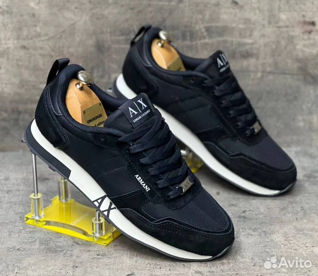 Кроссовки Armani
