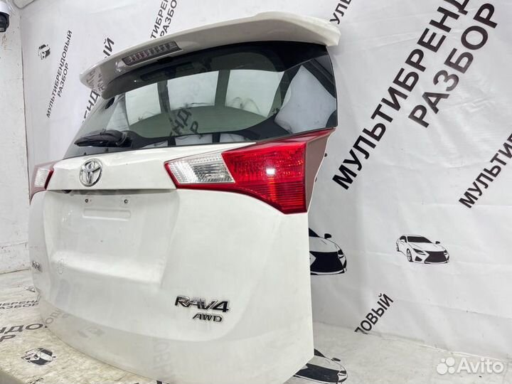 Крышка багажника Toyota Rav4 40