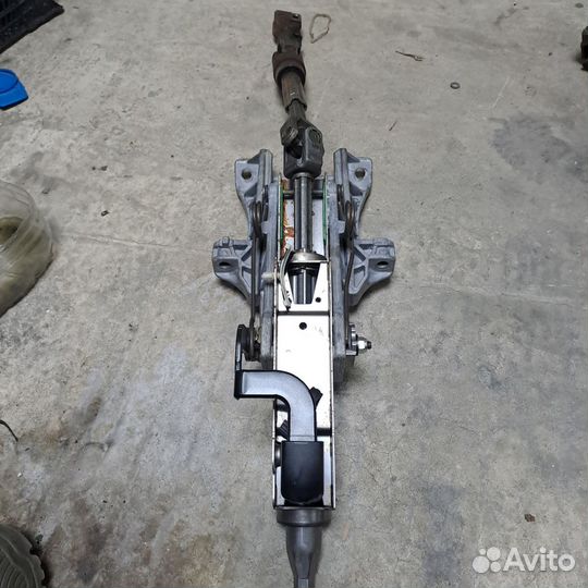 Рулевой карданчик Ford C-мах