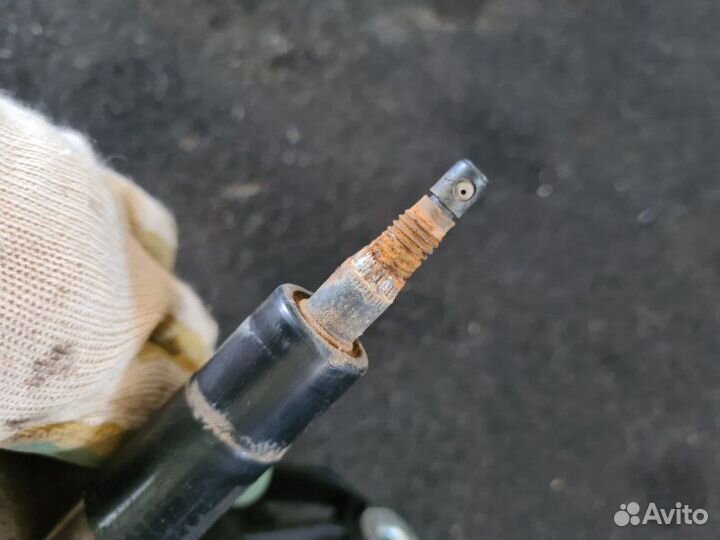 Мотор заднего дворника Volkswagen Touran 1