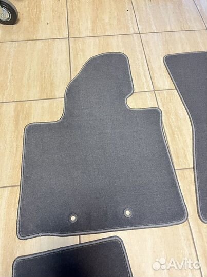 Автоковрики для Киа Соренто 2009-2021