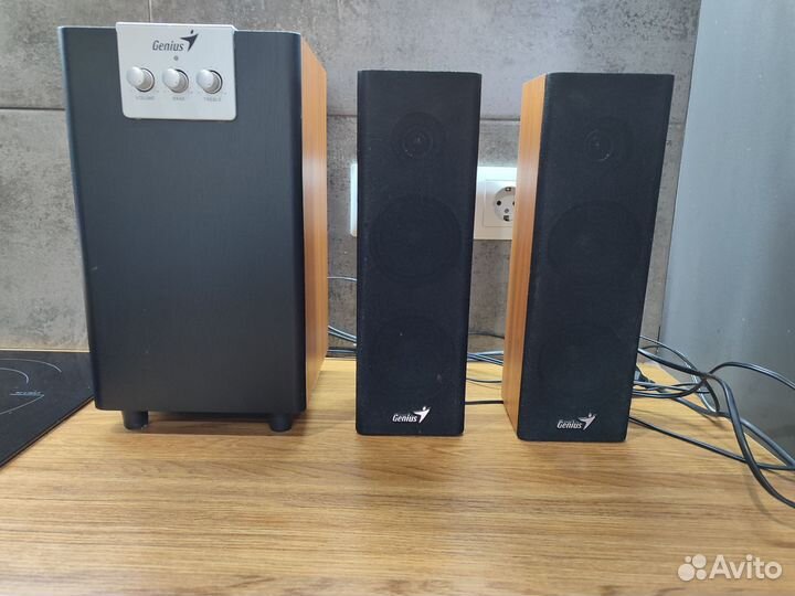 Колонки для компьютера genius