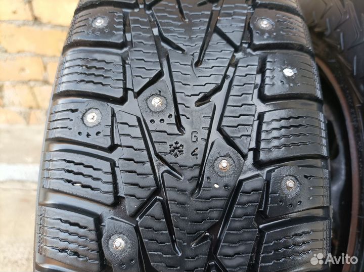 Nokian Tyres Hakkapeliitta 7 175/70 R14 88