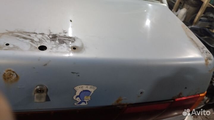 Продам крышку багажника от ваз 2115
