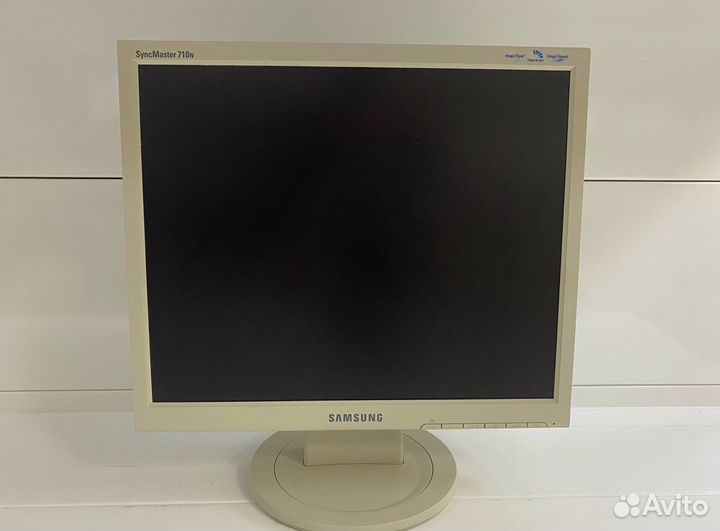 Монитор Samsung SyncMaster 710N