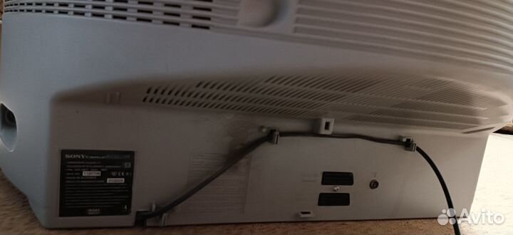 Телевизор Sony KV-29CL11K, рабочий, с пультом