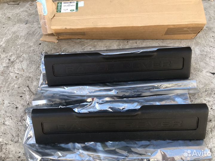 Пластиковые накладки на пороги Рэндж Ровер Эвог Ra