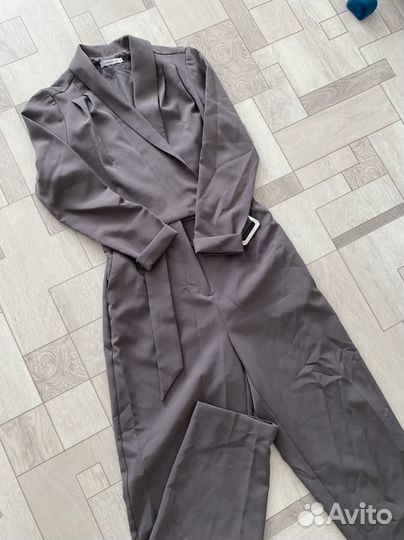 Комбинезон женский