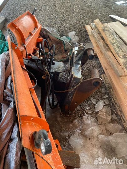 Отвал для уборки снега manitou