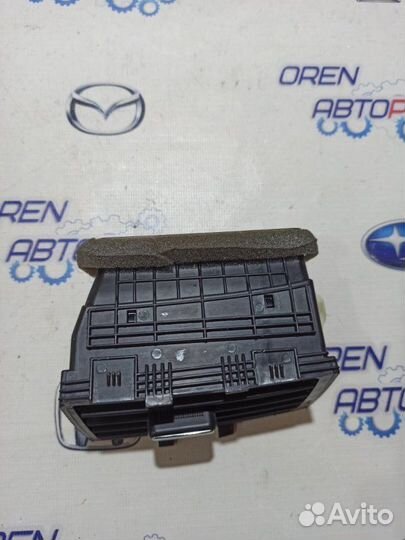 Дефлектор воздушный правый Chevrolet Aveo T300