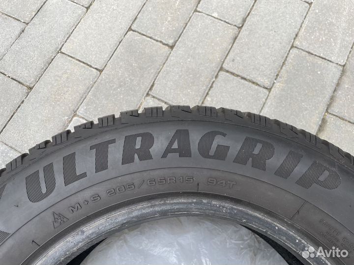 Goodyear UltraGrip 205/65 R15