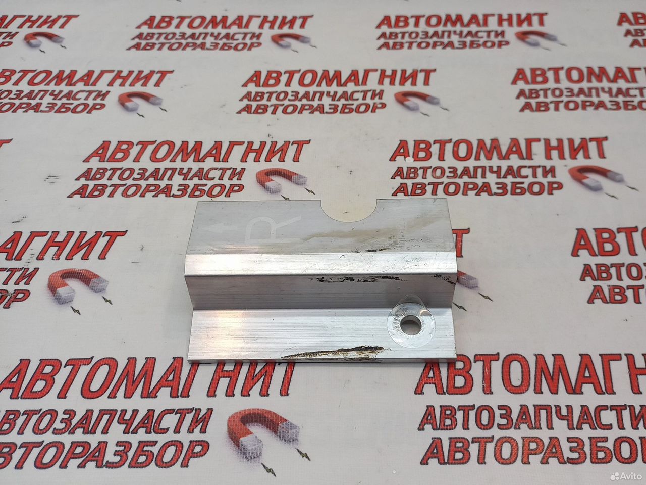 Кронштейн крепление Lixiang L9 Ликсианг Л9 Ли9