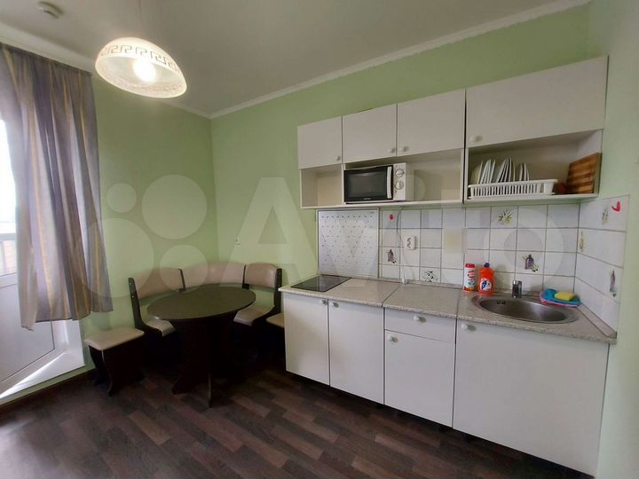 1-к. квартира, 35 м², 10/16 эт.
