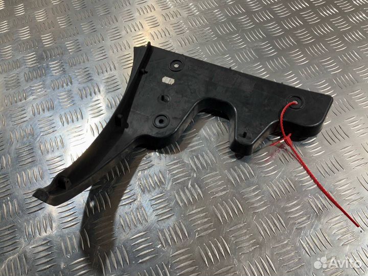 Крепление бампера правое Audi A6 4F/C6 2008