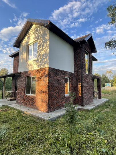 Коттедж 143 м² на участке 80 сот.