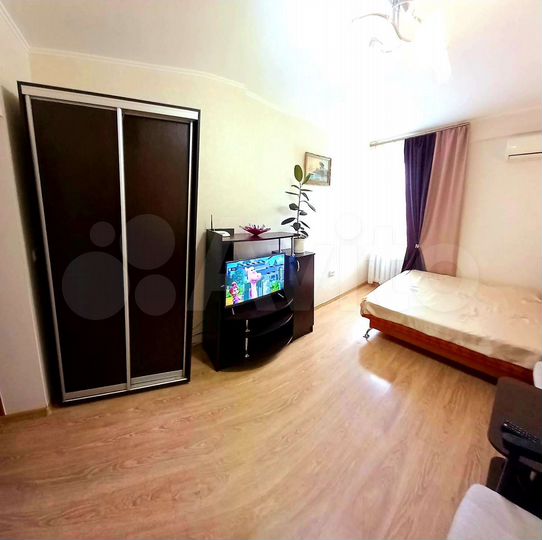 2-к. квартира, 43 м², 3/5 эт.