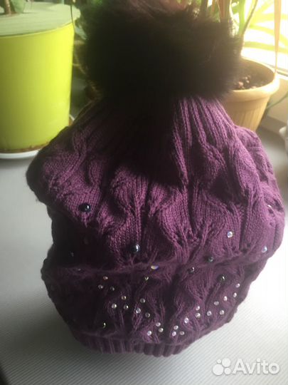 Шапочка вязаная с помпоном