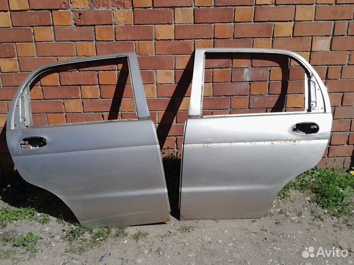 Дверь задняя левая daewoo matiz