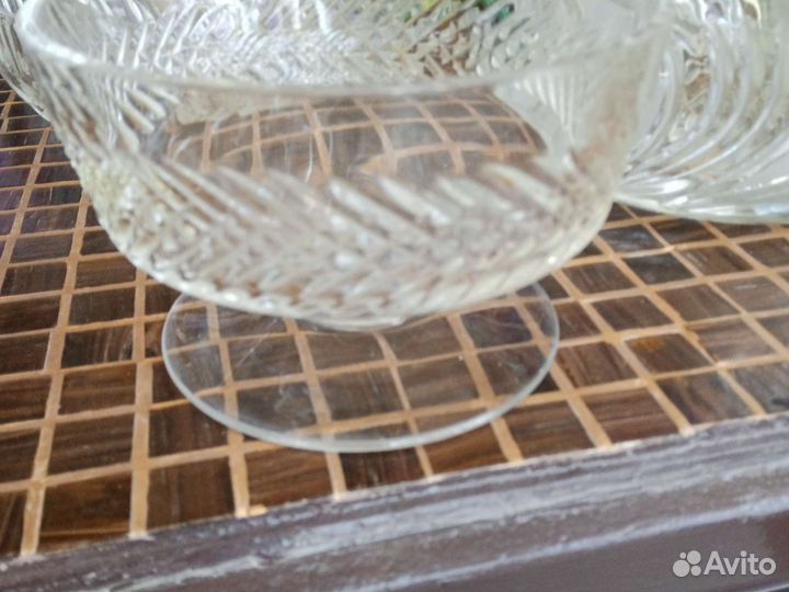 Ваза хрустальная