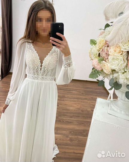 Свадебное платье