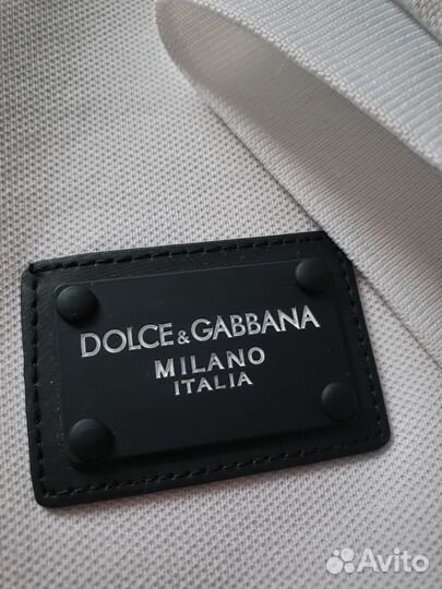 Футболка Dolce Gabbana: комфорт и изящество