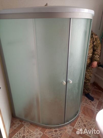 Продам душевую кабину