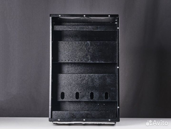 Корпус для майнинга на 4 большие видеокарты