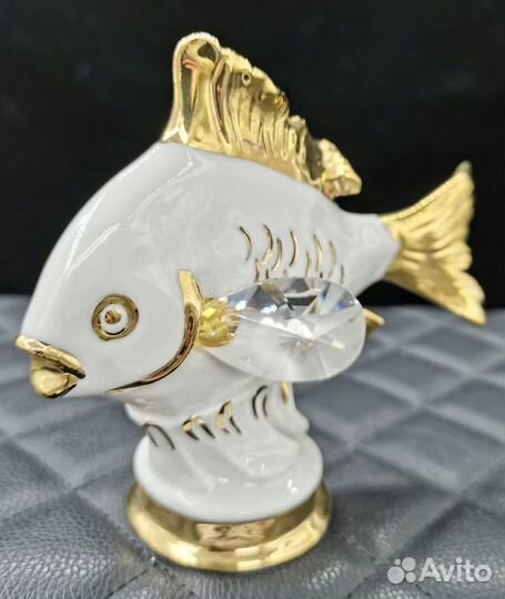 Скульптура Рыбка фарфор Италия