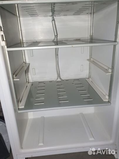 Морозилка бирюса