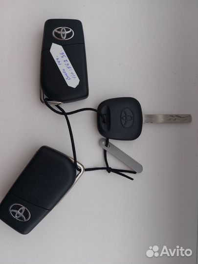 Ключ зажигания toyota corolla
