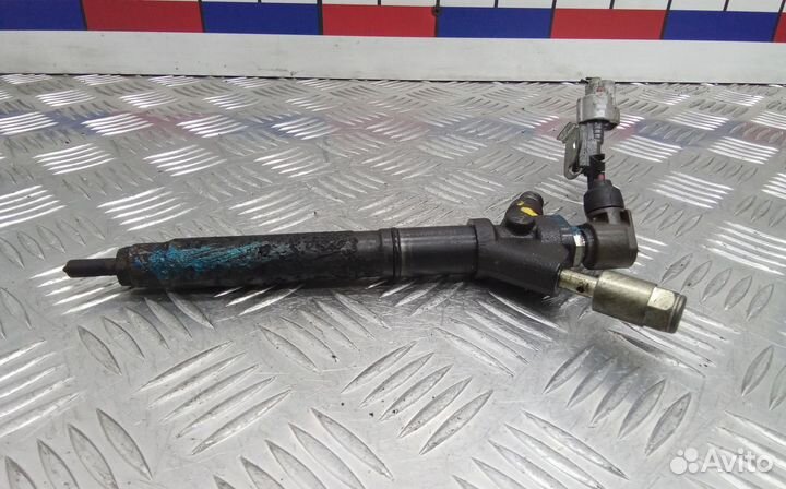 Форсунка Lexus IS 2 (XE20) 2007 23670-26011