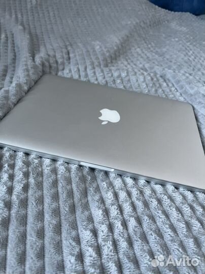 Apple MacBook Pro