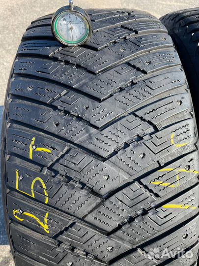Goodyear UltraGrip Ice Arctic SUV 255/55 R18