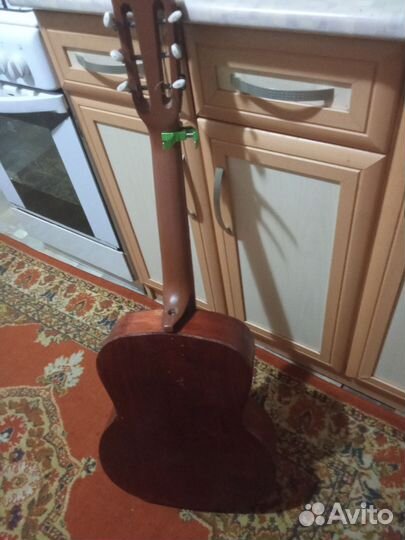 Акустическая гитара бу