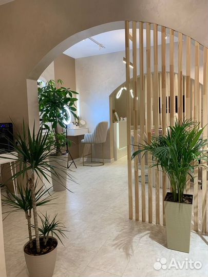 Мастер маникюра