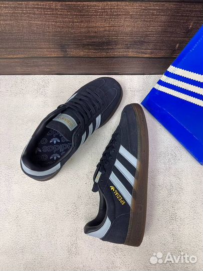 Кроссовки Adidas spezial