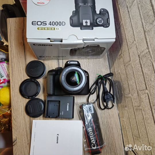 Новый canon 4000D Kit 18-55