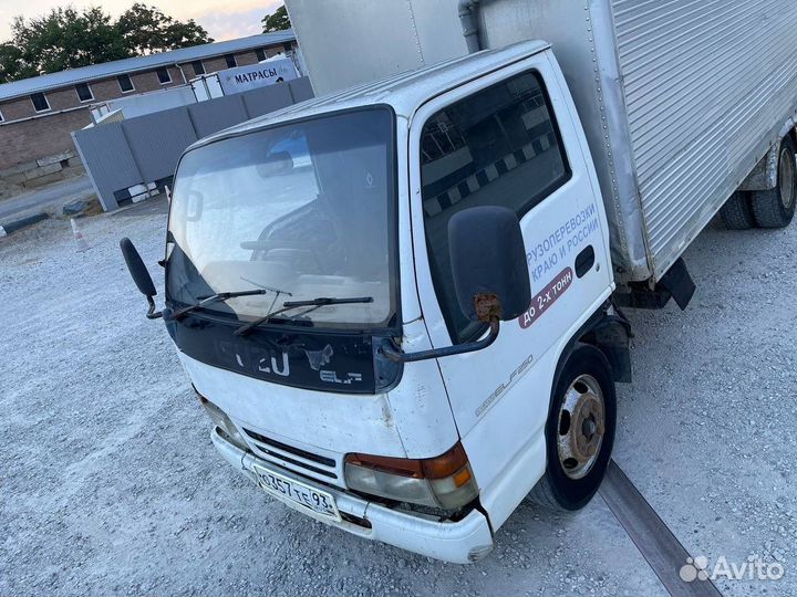 Isuzu Elf, 1997