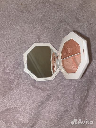 Fenty beauty хайлайтер