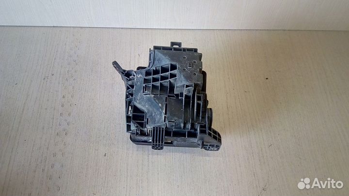 Блок предохранителей Kia Ceed 1.6 AT 2009 год