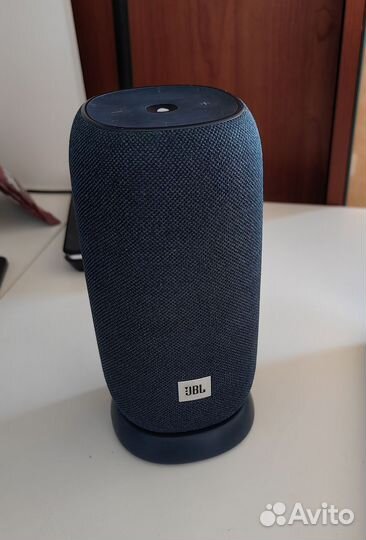 Умная колонка JBL Link Portable с Алисой