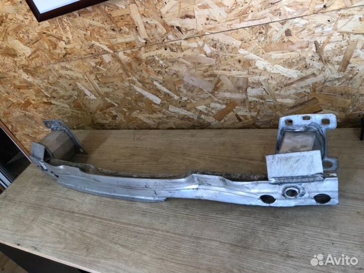 Усилитель бампера задний Porsche Cayenne 3