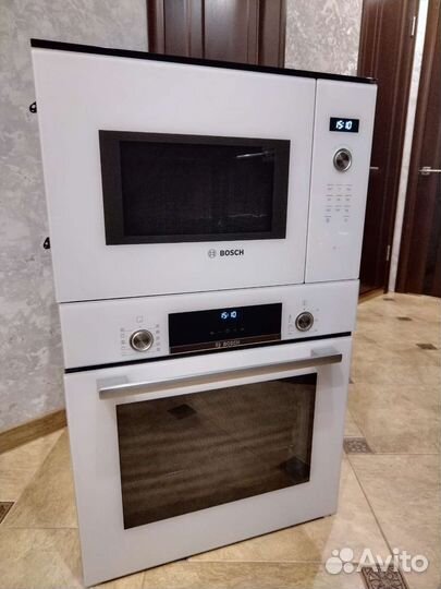 Духовой шкаф и микроволновка Bosch 6 series