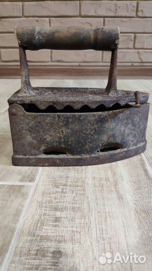 Старый утюг