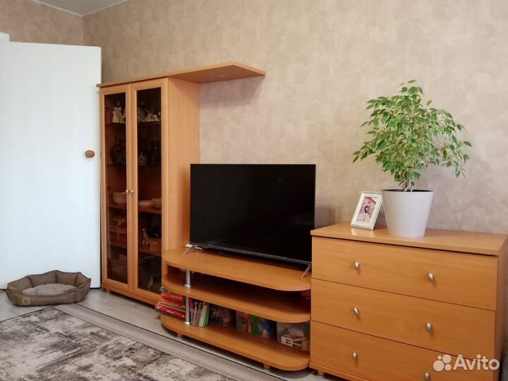 Стенка в гостиную бу