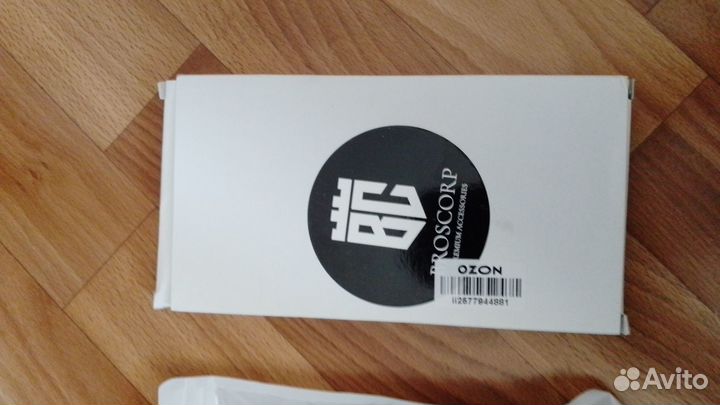 Две задние накладки, защитное стекло