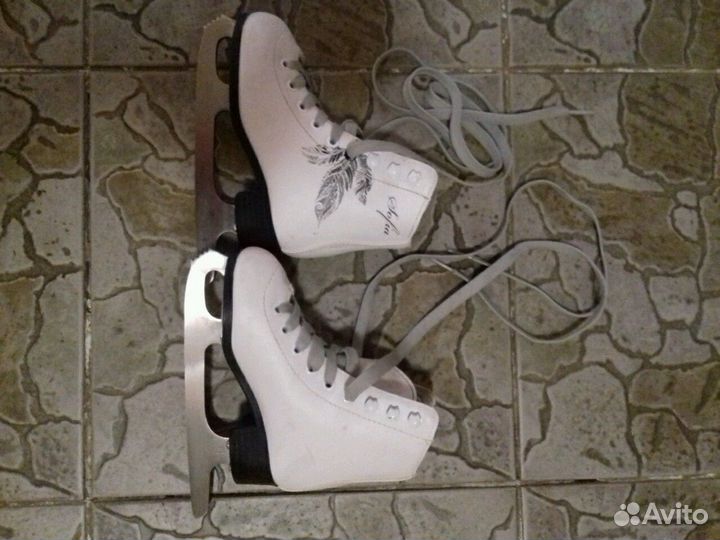 Коньки для фигурного катания