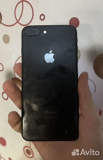 iPhone 8 Plus, 64 ГБ